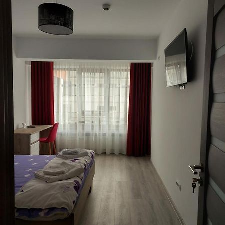 Bya Luxury Apartment Valea Lupului  ภายนอก รูปภาพ