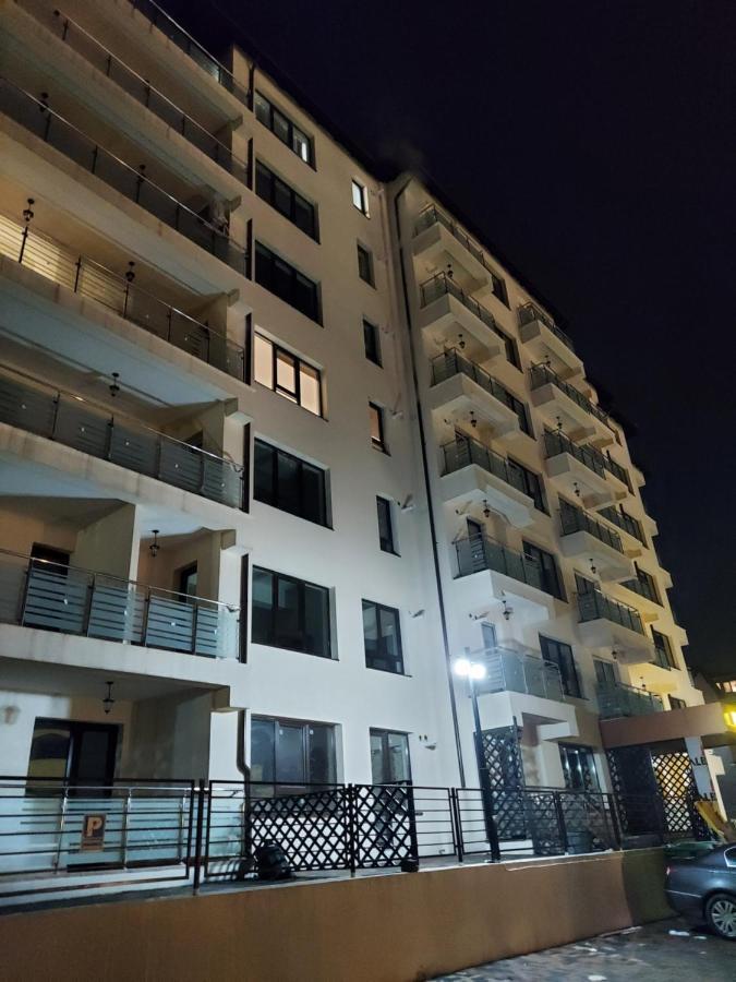 Bya Luxury Apartment Valea Lupului  ภายนอก รูปภาพ