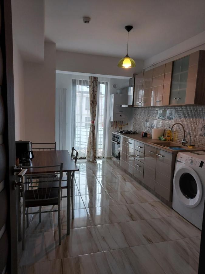 Bya Luxury Apartment Valea Lupului  ภายนอก รูปภาพ