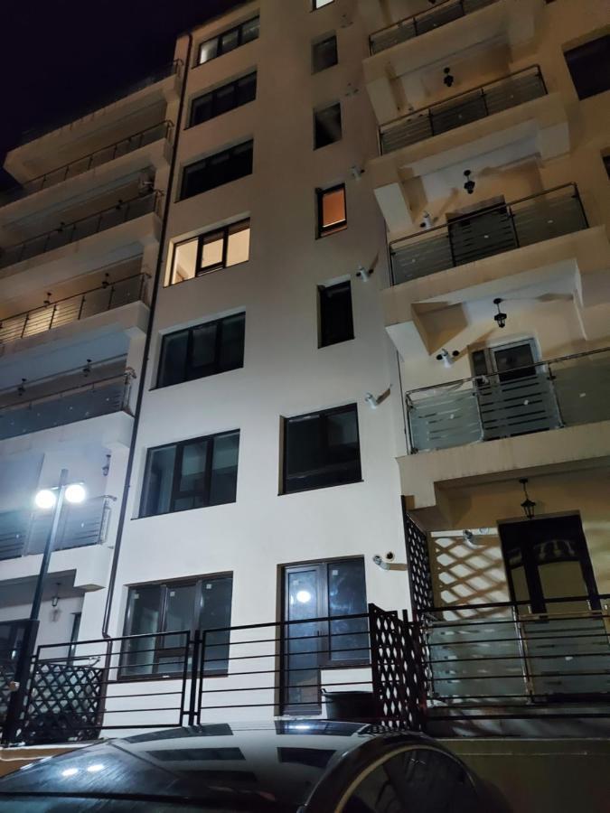 Bya Luxury Apartment Valea Lupului  ภายนอก รูปภาพ