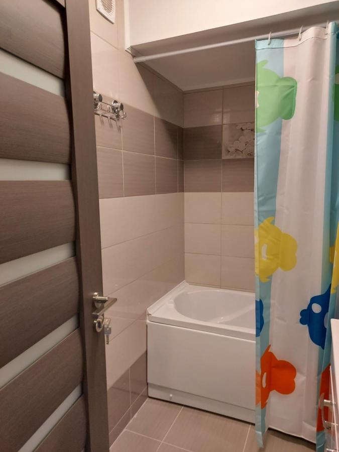 Bya Luxury Apartment Valea Lupului  ภายนอก รูปภาพ